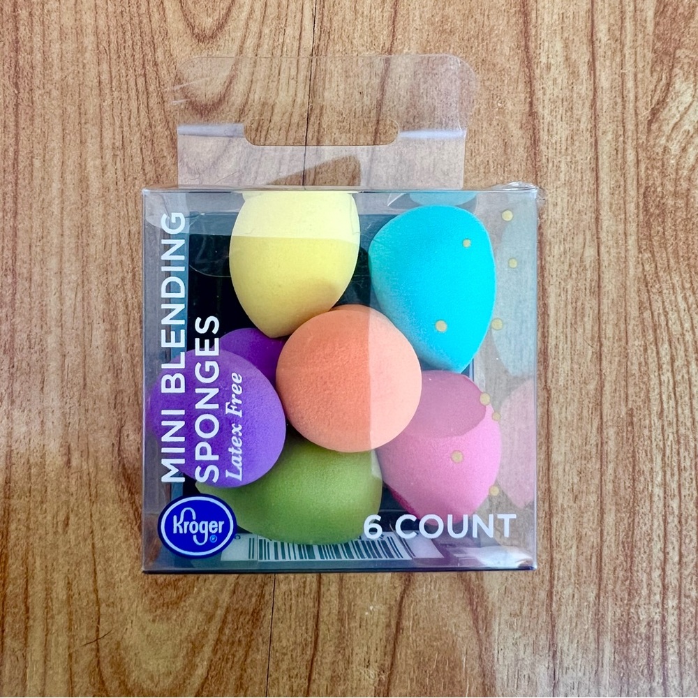 Kroger set of mini blending sponges